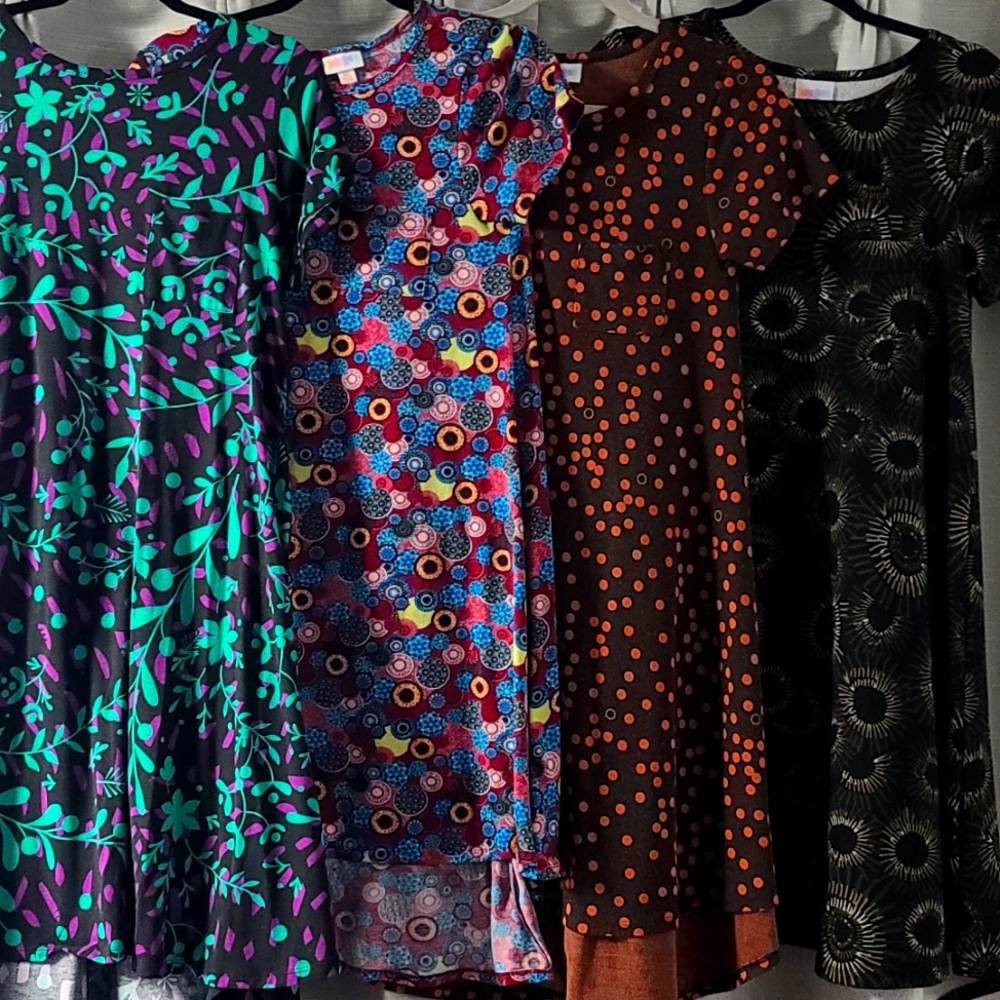 Bundle of 4 LuLaRoe Carly Size XS Extra Small